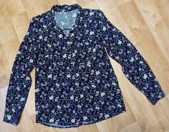 Dámska kvietkovaná blúzka