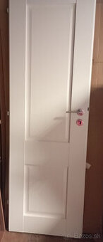 Biele dvere drevené so zárubňou 65 cm