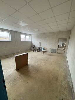 prenájom dva samostatné priestory v obci Markusovce - 1