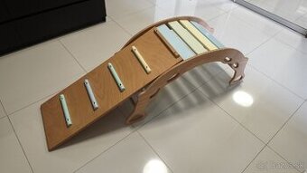 Montessori hojdacka velka s lezeckou doskou