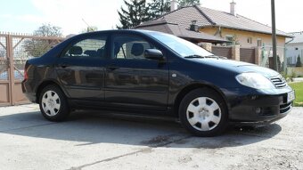 Toyota corolla sedan na diely