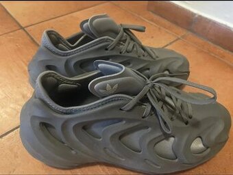 Adidas tenisky pansje