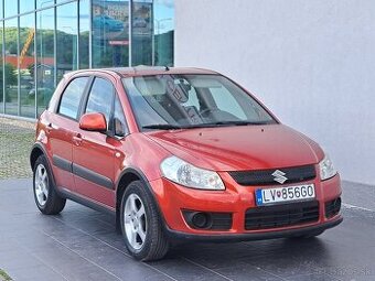 Suzuki SX4 , 1.5i benzín, slovenské vozidlo