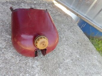 Jawa pionier 555/05 nádrž