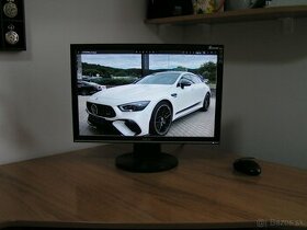 ASUS 20" (50,8 cm)