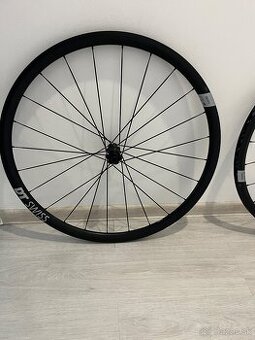DT Swiss E1800 DB 28"