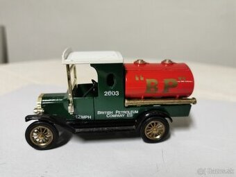 Matchbox models of yesteryear