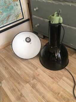 industrialna lampa