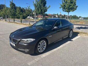 BMW 520d F10 2011