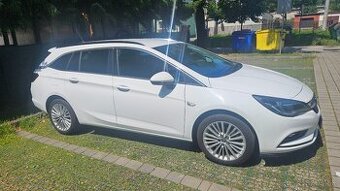 Opel Astra ST 1.4 Turbo Innovation