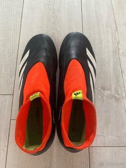 Adidas predator hybridfeel 11US