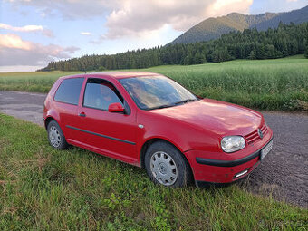 VW GOLF 1,9
