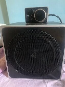 Predam Logitech Z4 Subwoofer