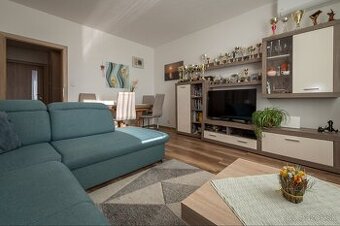 Na predaj DVOJGENERAČNÝ 4-izbový byt - Budapeštianska ulica