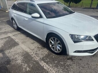 Škoda Superb Combi 2.0l