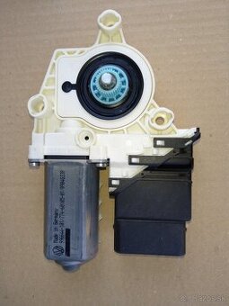 Predám zadné motorčeky šťahovania okien VW Touran