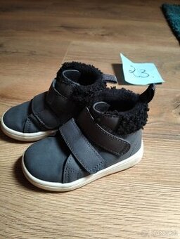 Zateplené detské topánočky č. 20/21