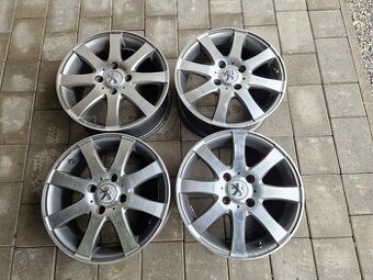 PSA 4x108 R15-Pneu Mam...