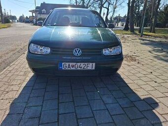Predam vw golf 4 1.4 benzin 16 V r.v 1998
