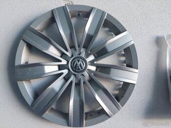 PUKLICE ŠKODA,VOLKSWAGEN