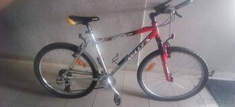 Predám červený horsky bicykel Kellys 26" kolesa. Prevod 3x7