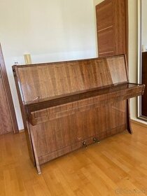 Predaj klavír Petrof - 1