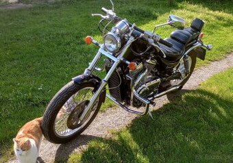 SUZUKI VS 750 G INTRUDER