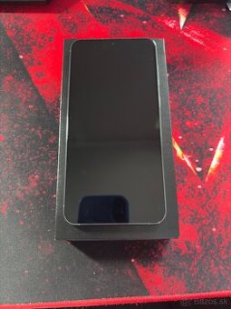 Predám mobilný telefón