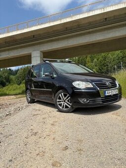 Volkswagen Touran 1.9 TDI 77kW – r. 2008