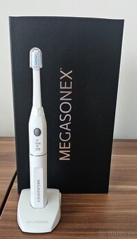 Megasonex ultrazvuková zubná kefka