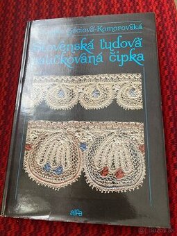 Slovenská ľudová paličkovaná vyšívka 1988 kniha vyšívanie