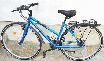 Zachovalý cestný trekingový bicykel