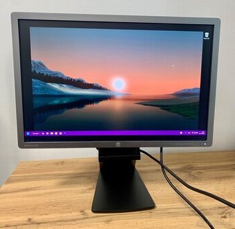 24"/ 61cm HP EliteDisplay E241i monitor
