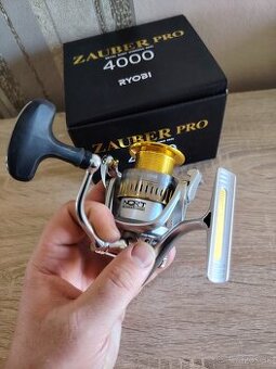 Navijak Ryobi Zauber Pro 4000