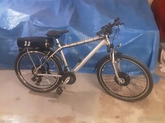 Novo postavený elektrobicykel pre ťažkú váhu