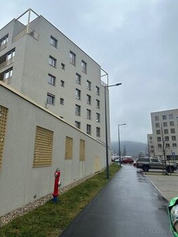Prenájom parkovacieho miesta BORY