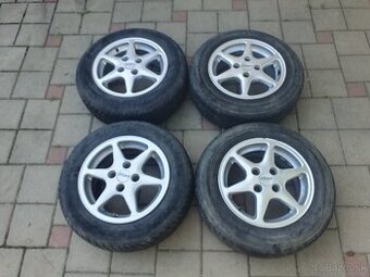 Mám na predaj sadu elektronov na Fiat R14 + pneu. 175/70 R14