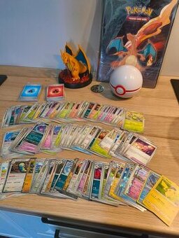 Pokemon karty Charizard