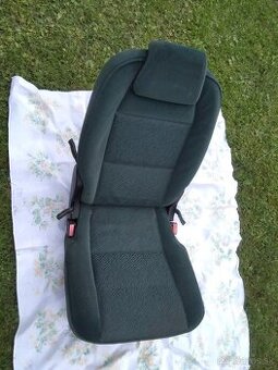 Peugeot 307 sw sedadlo sedacka