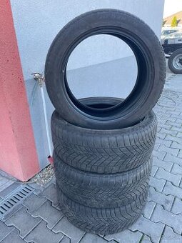 Zimne pneumatiky Matador 245/45  R18