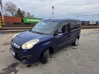 Opel Combo 1.6 diesel 5 miestne