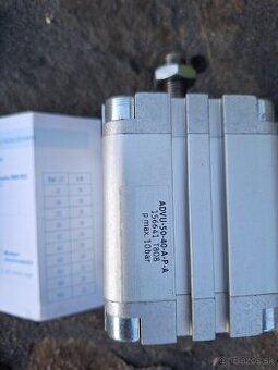 8ks Festo ADVU-50-40-A-P-A