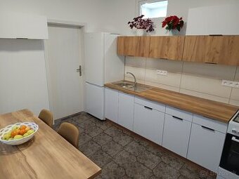 Prenajmem veľký 2izbový byt