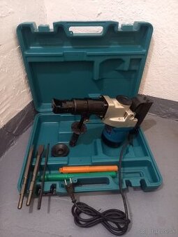 Sekacie kladivo WRC vykonné 900W