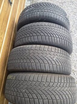 235/55 R 20 zimné SUV.