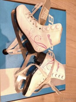 Detské dievčenské korčule 28