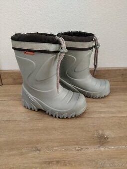 Snehule,gumáky demar