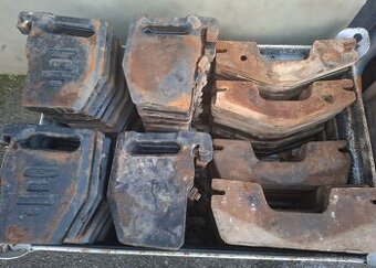 PREDAM ZAVAZIE TRAKTOR ZETOR