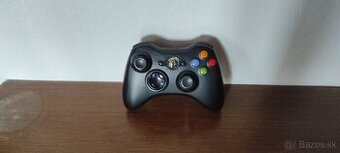 Predám ovládač na Xbox 360