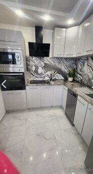 Dlho doby prenájom rodinneho domu - 1